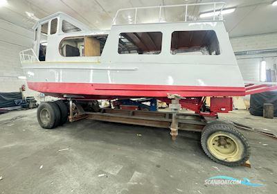 Parlevinker Motorboat 1970, with Daf engine, The Netherlands