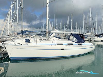 Bavaria 34 Segelbåt 2001, med Volvo motor, England